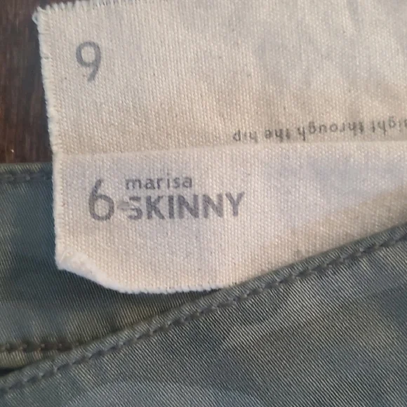 Camouflage Women's Jeans - Picture 2 of 6